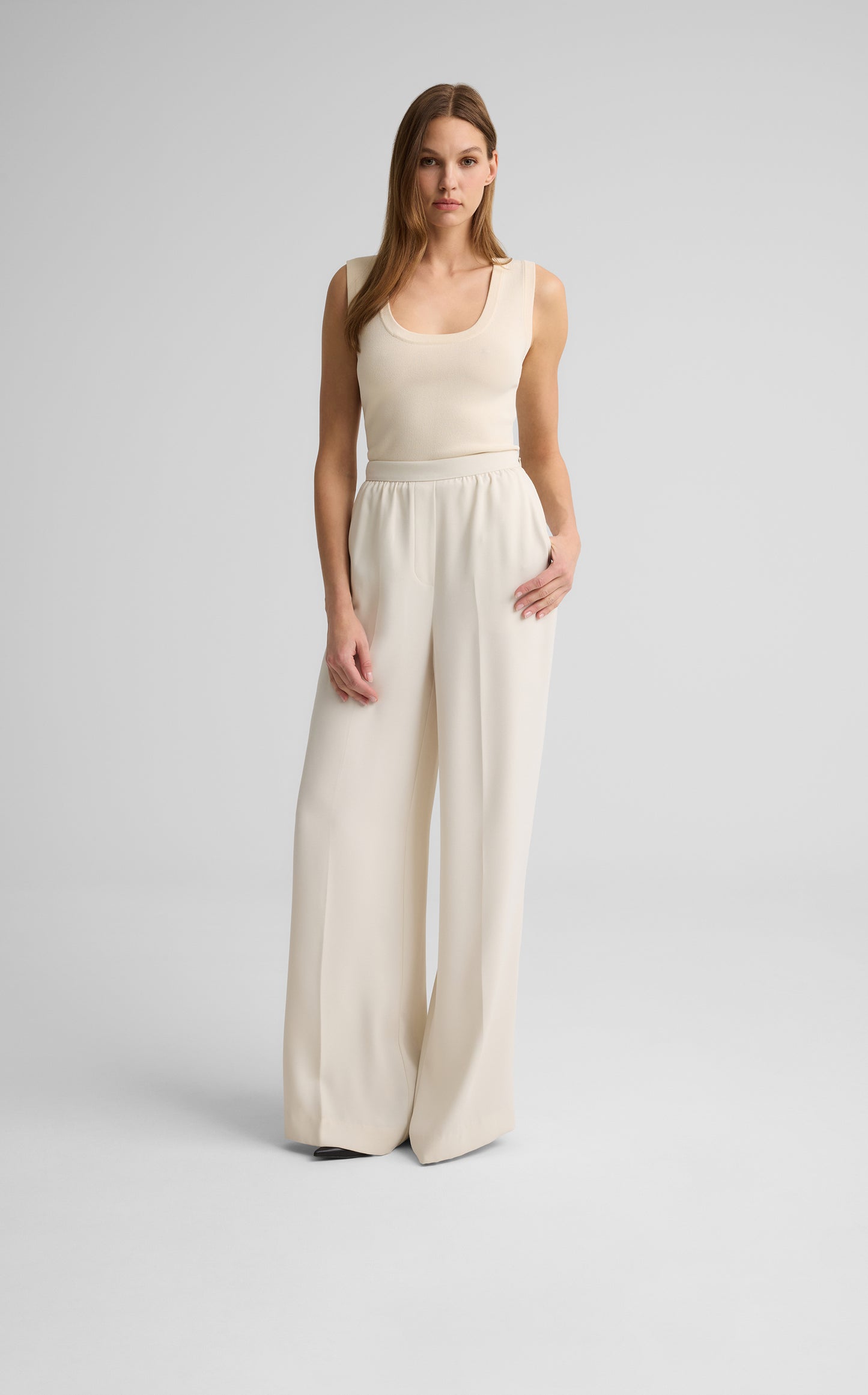 Tabitha Pant in Satin Back Crepe