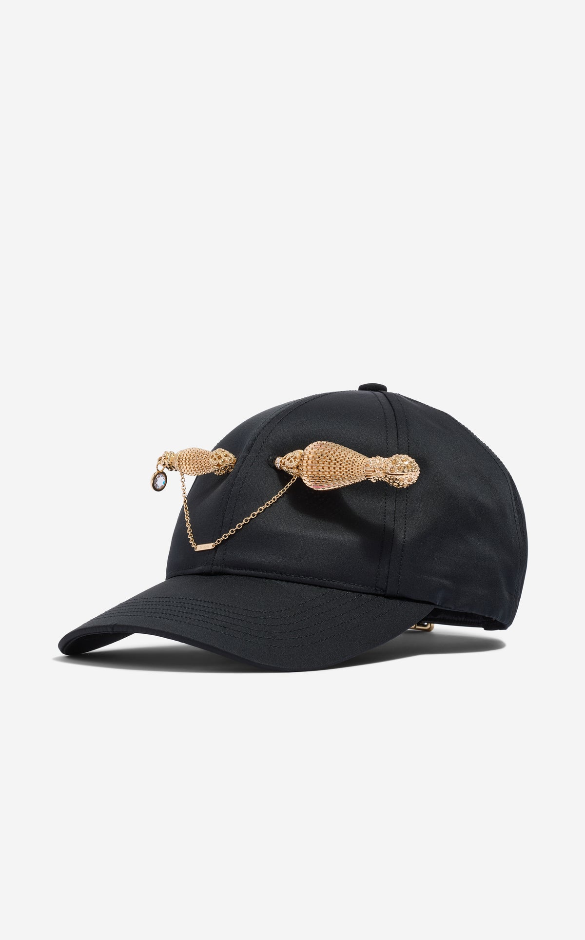 Hat in Duchesse Satin