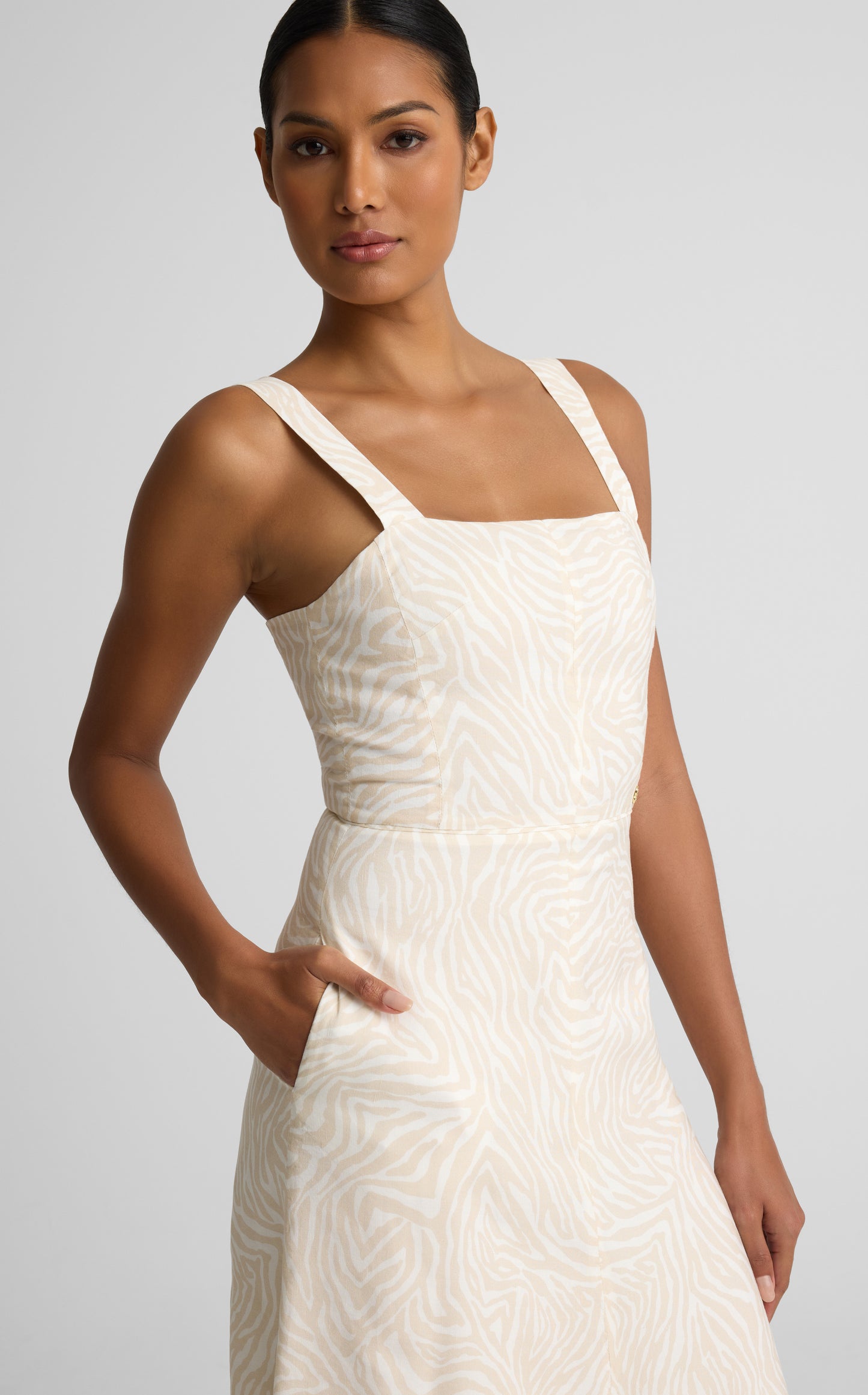 Josephine Dress In Zebra Printed Linen Blend