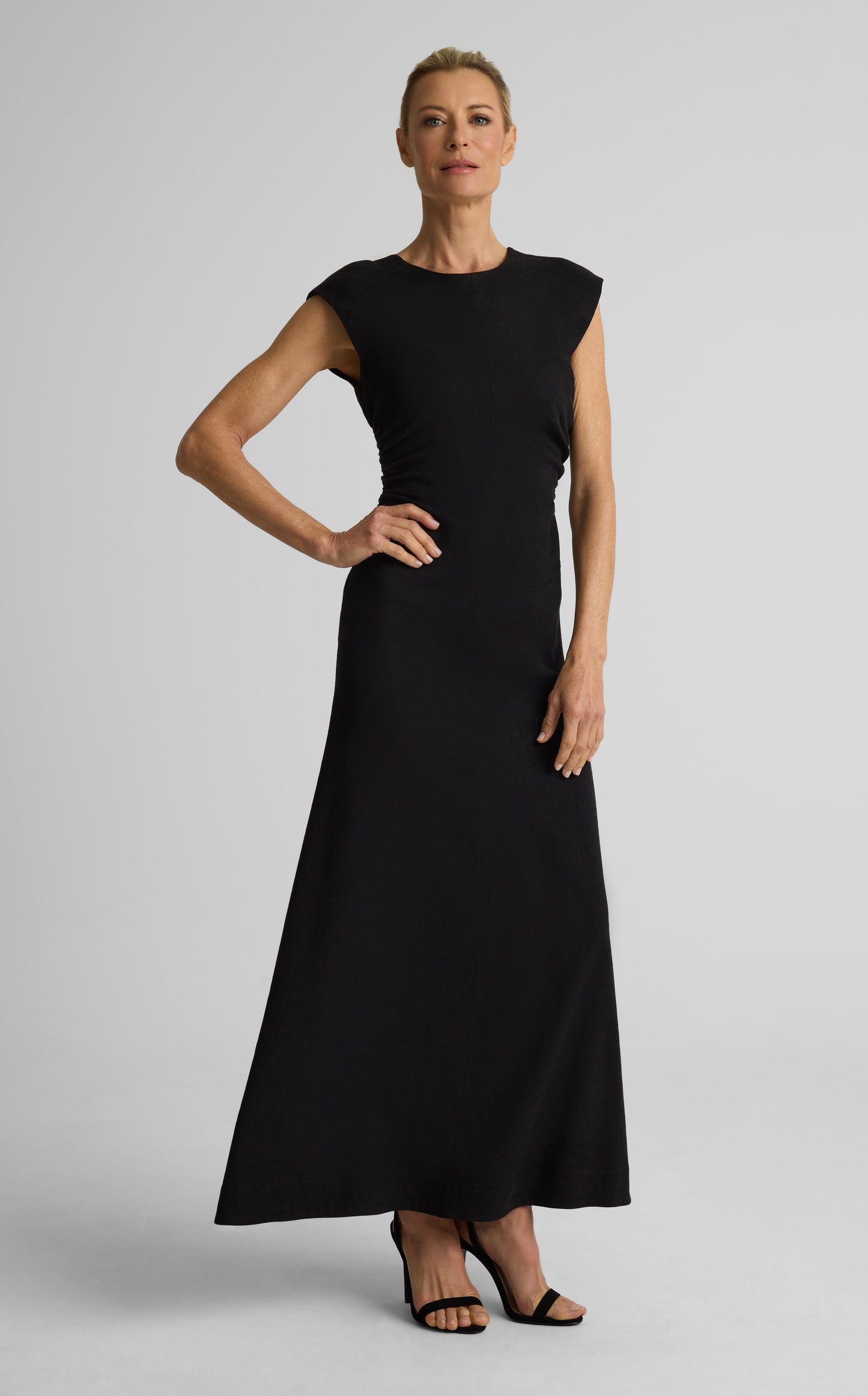Mira Dress In Stretch Linen Twill