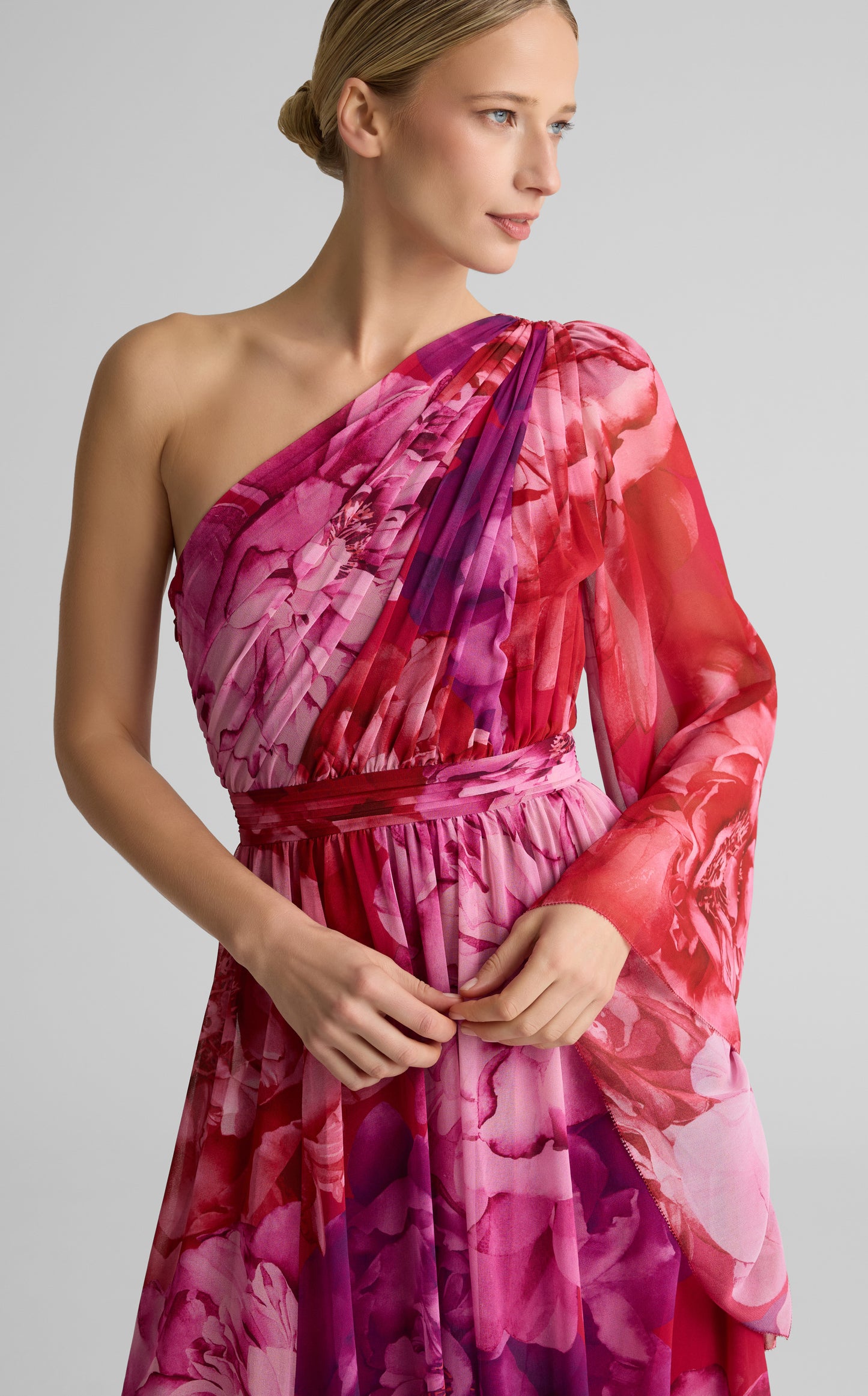 Paloma Gown In Le Jardin Print Georgette