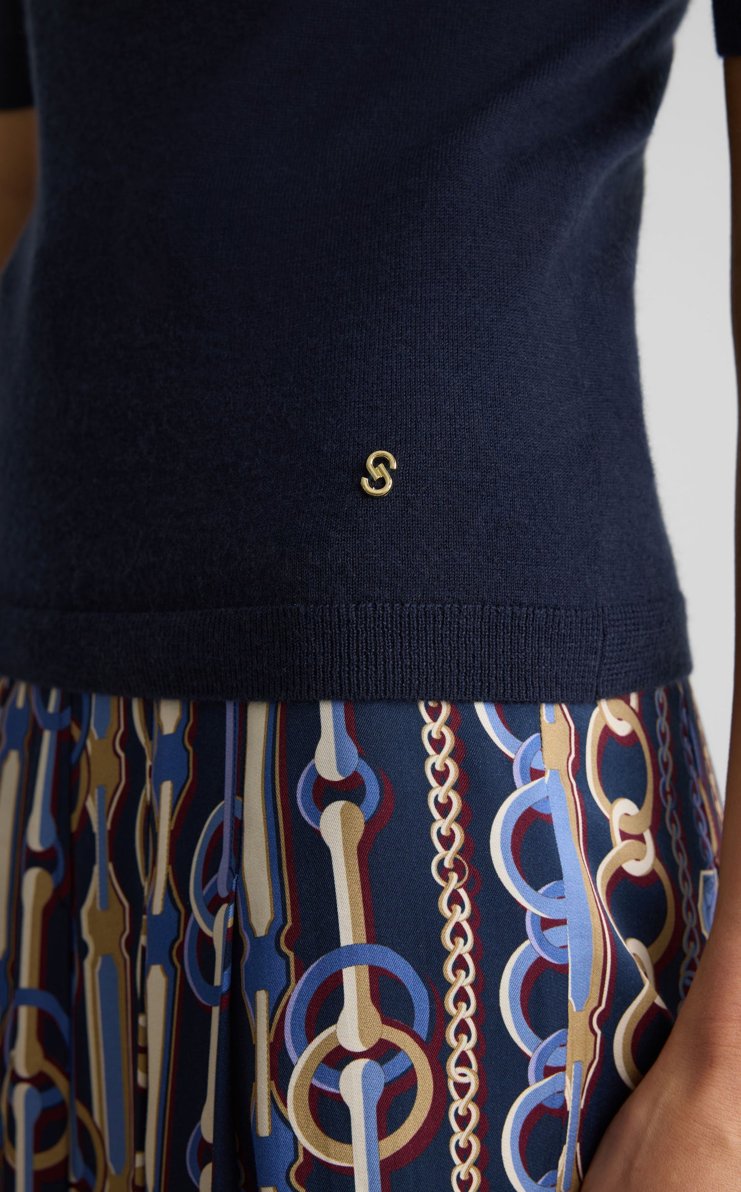 Mock Neck Sweater In Fine Gauge Cashmere