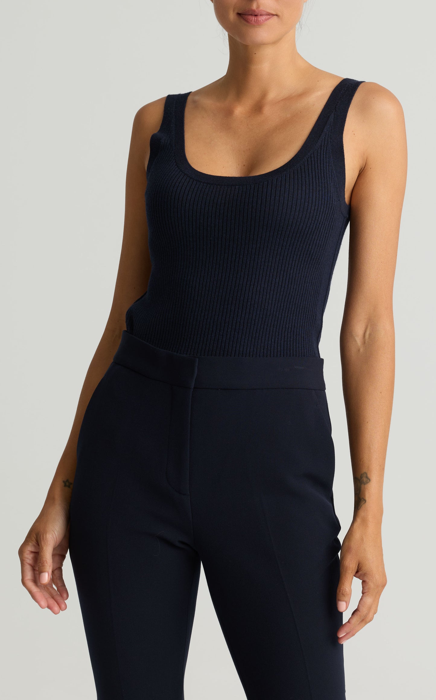 Wool Silk Rib Knit Scoop Neck Shell