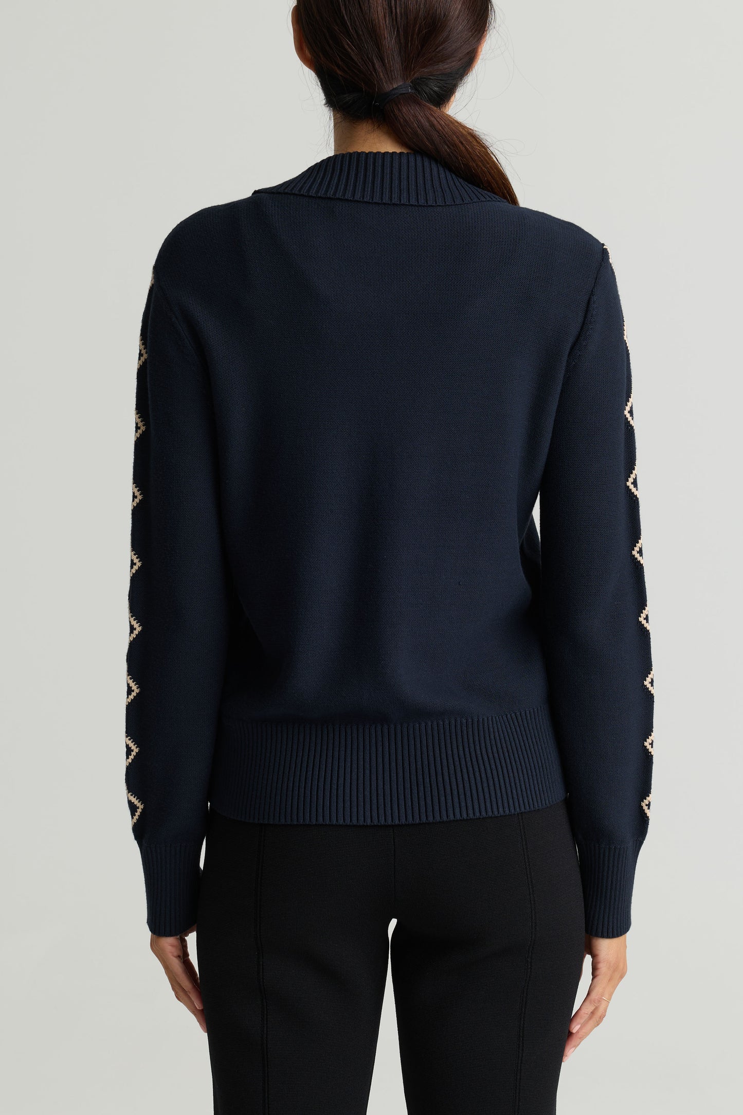 Diamond Motif Zip Front Knit Jacket