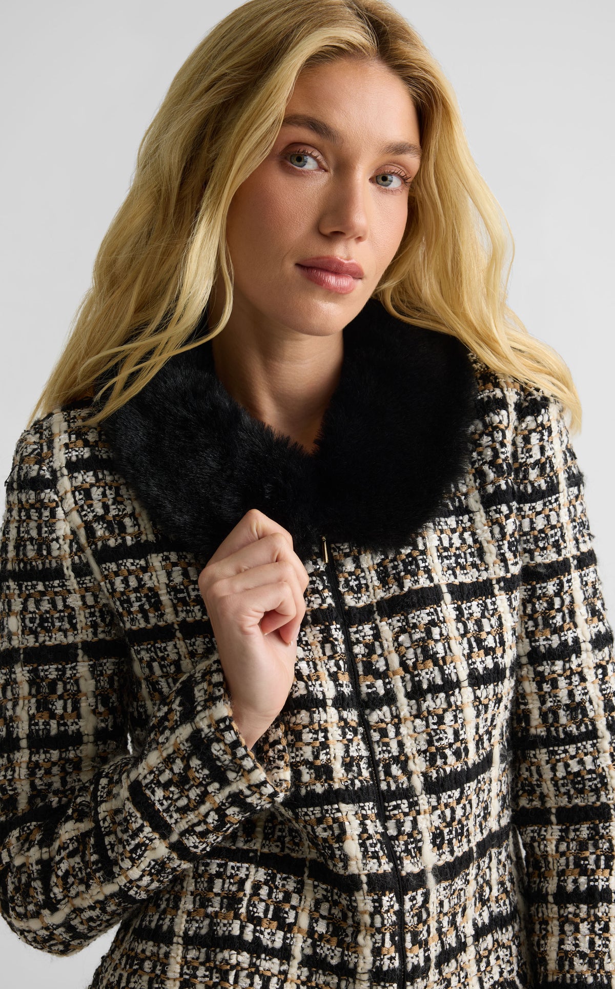 Jacket In Chapelle Plaid Tweed