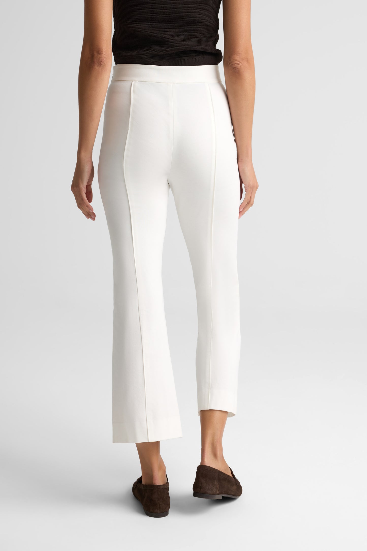Pintuck Crop Flare Pant