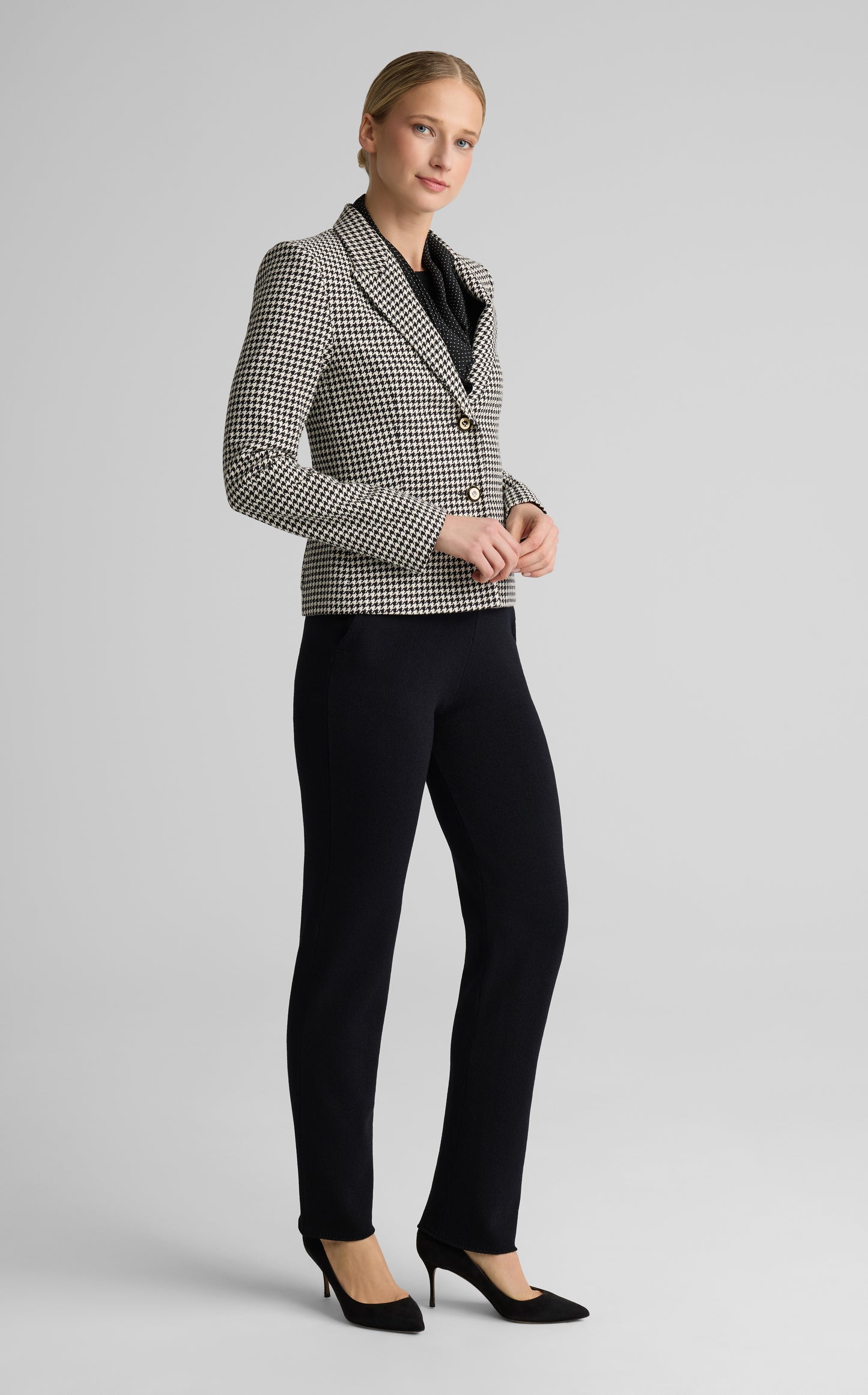 Isabel Pant in Legacy Crepe Knit