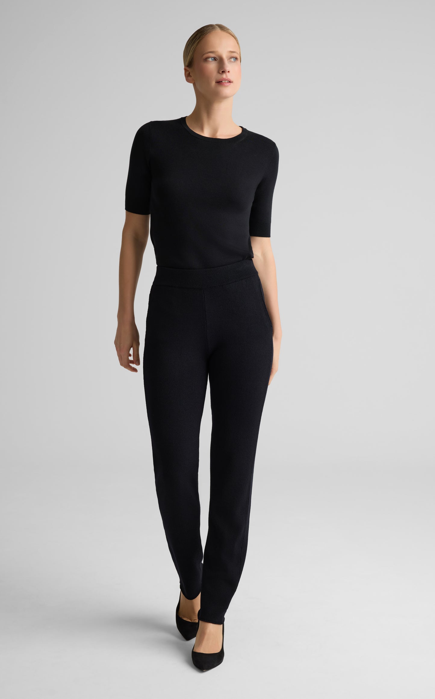 Isabel Full Length Pant in Legacy Crepe Knit