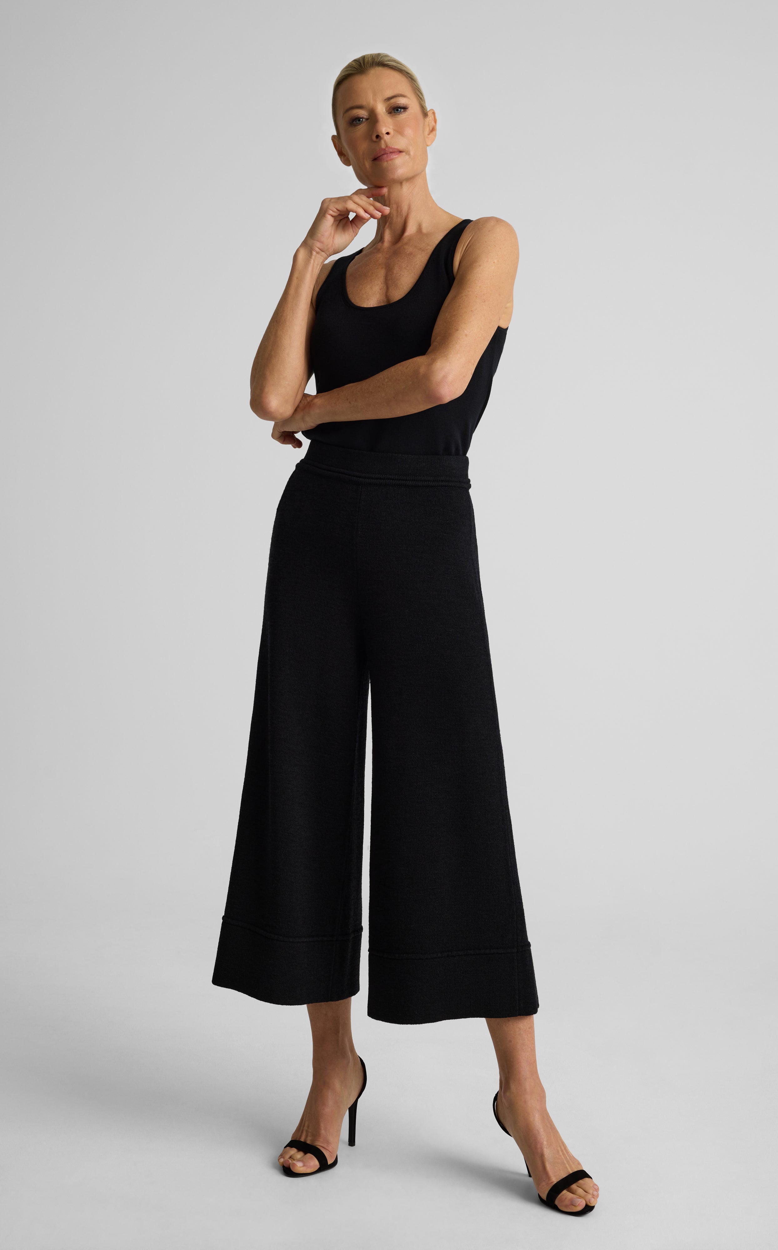 Romy Pant In Legacy Crepe Knit | St. John Knits