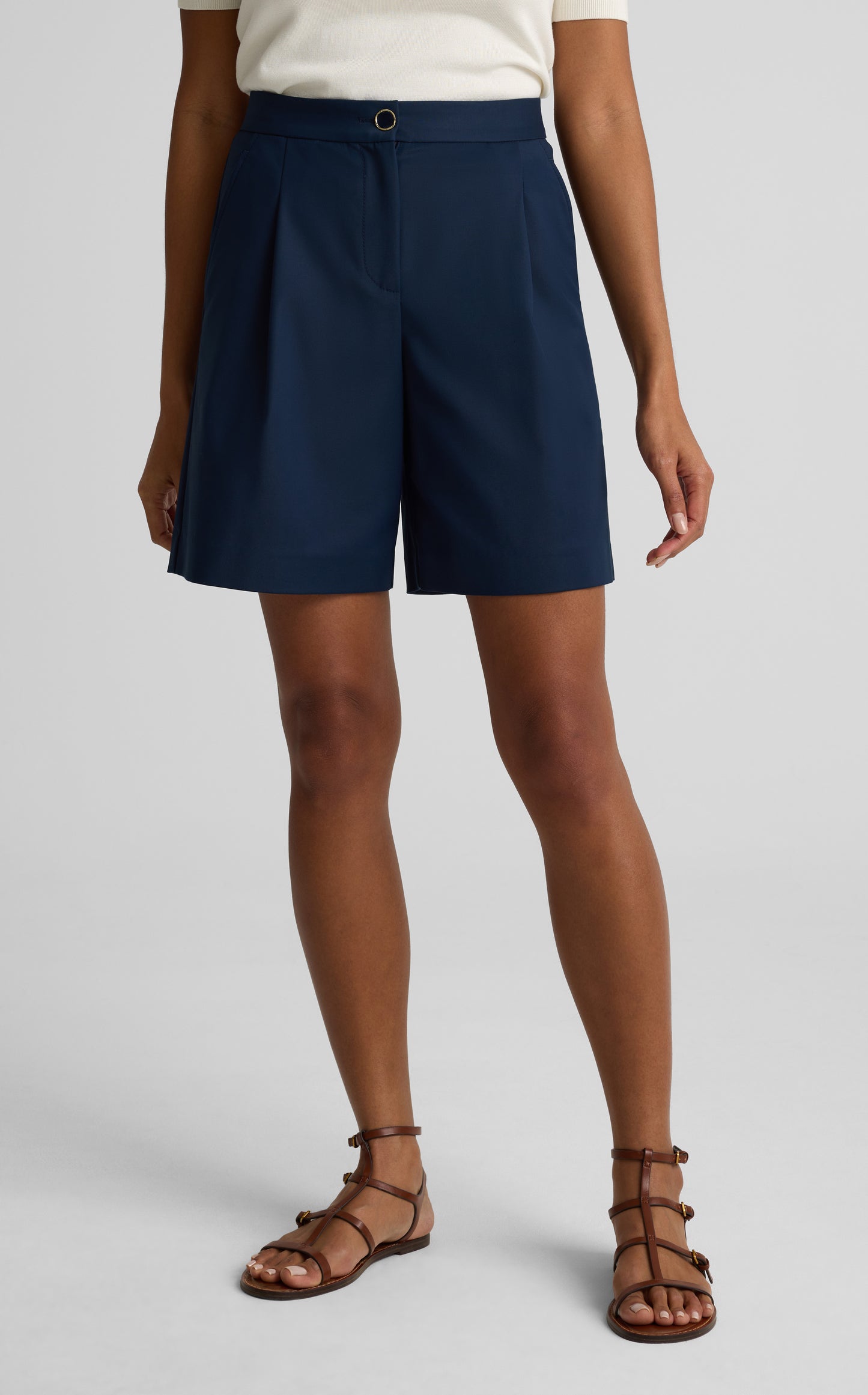 Spencer Short In Stretch Cotton Sateen