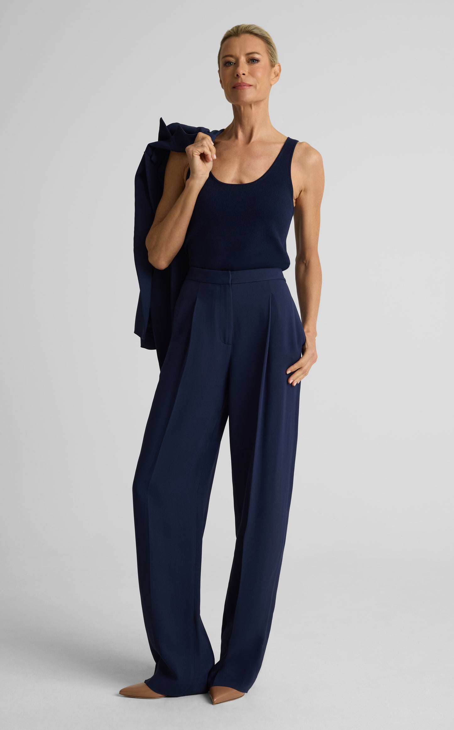Lydia Pant In Lightweight Stretch Cady