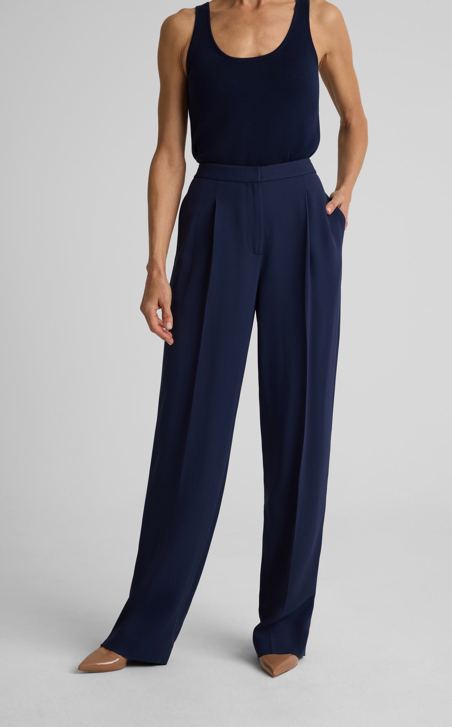 Lydia Pant In Lightweight Stretch Cady