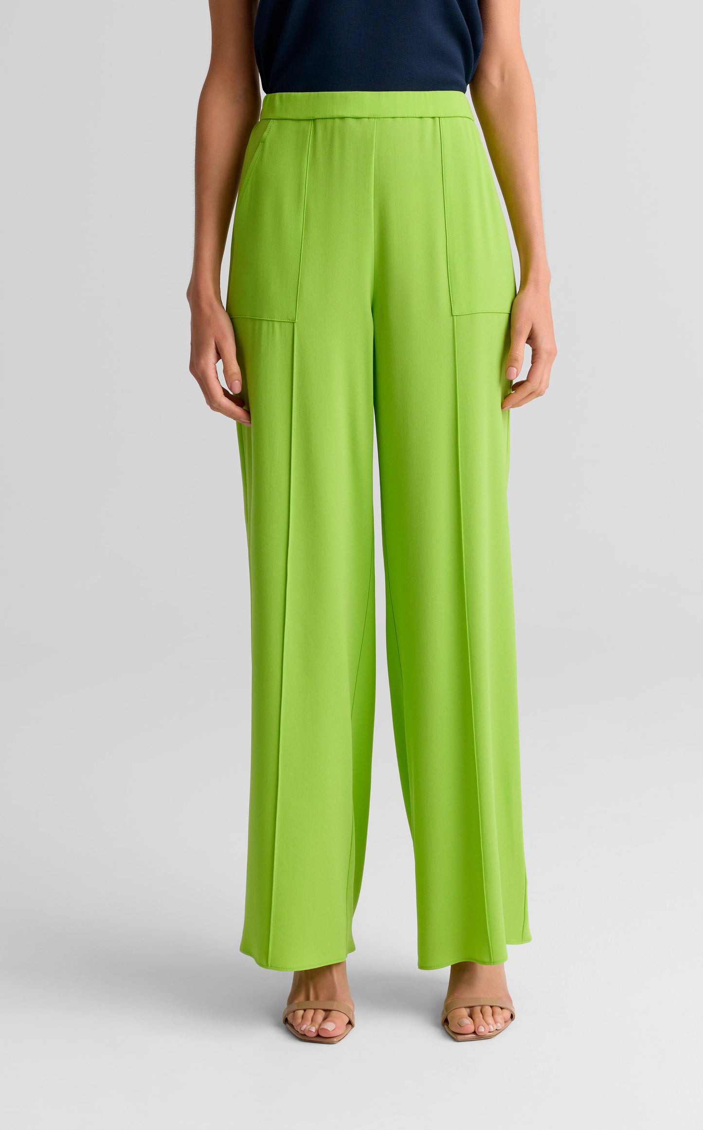 Patch Pocket Wide Leg Pant