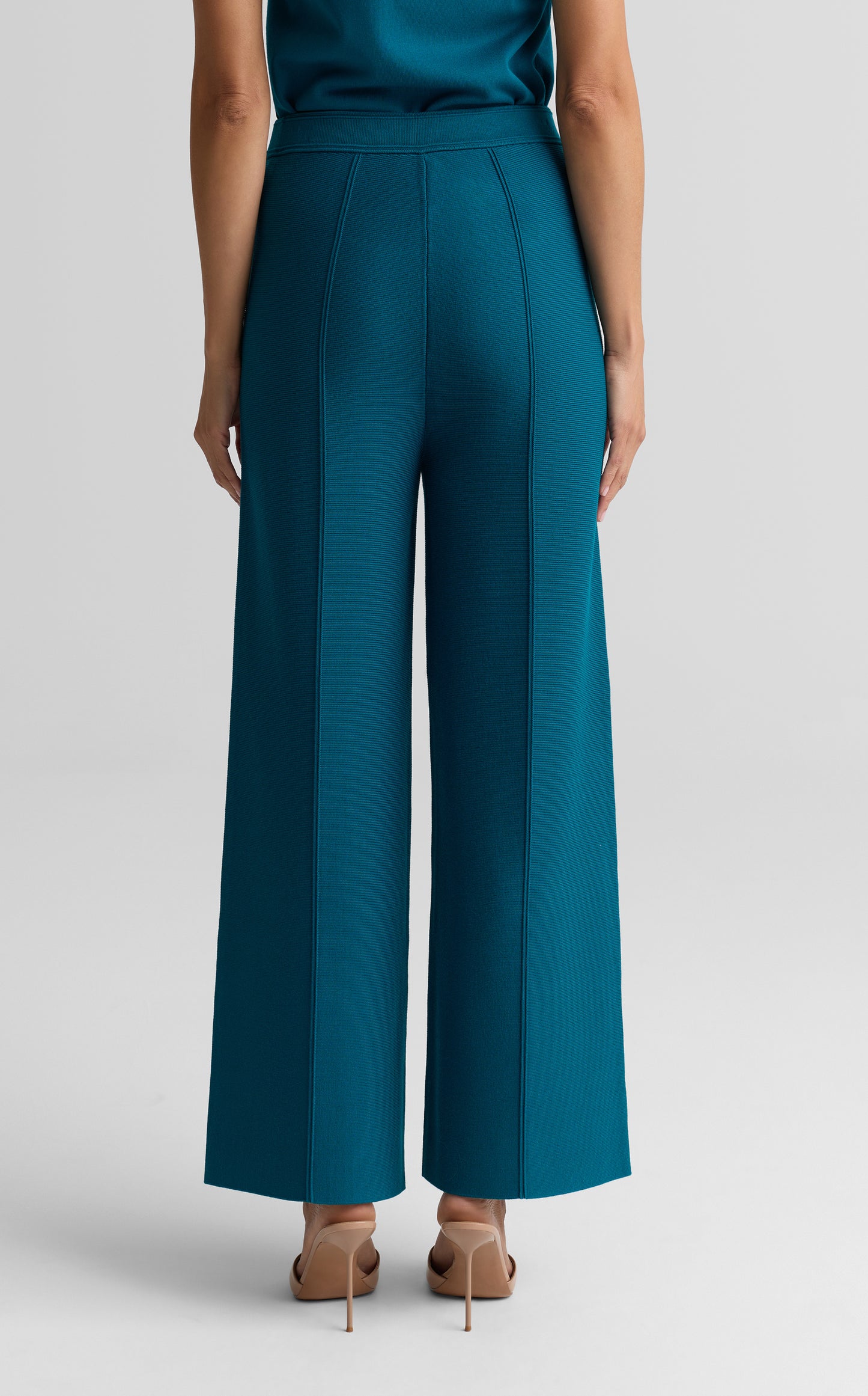 Cropped Wide Leg Pant