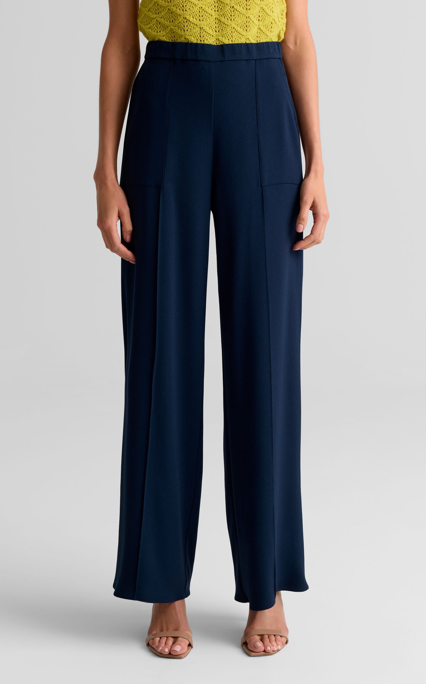 Patch Pocket Wide Leg Pant