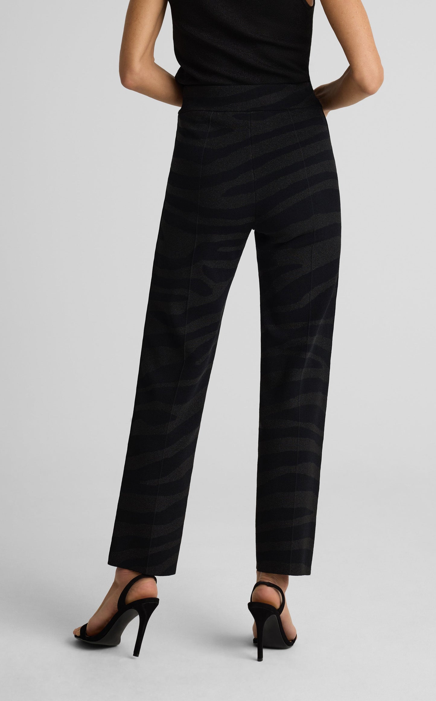 Isabel Pant In Zebra Santa Roma Knit