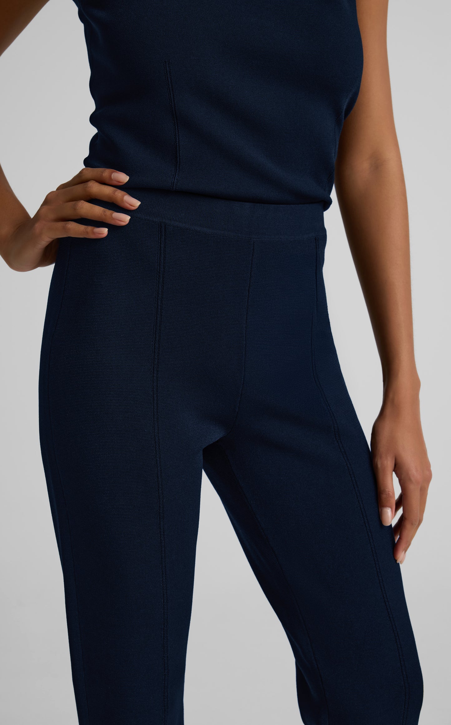 Dani Pant In Santa Roma Knit