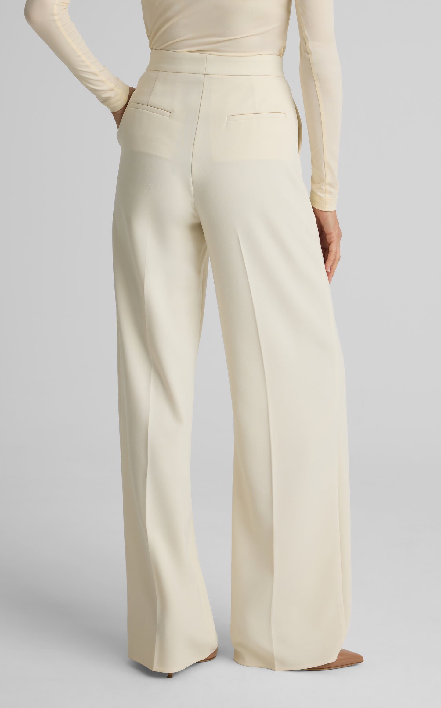 Maddie Pant In Soft Stretch Suiting