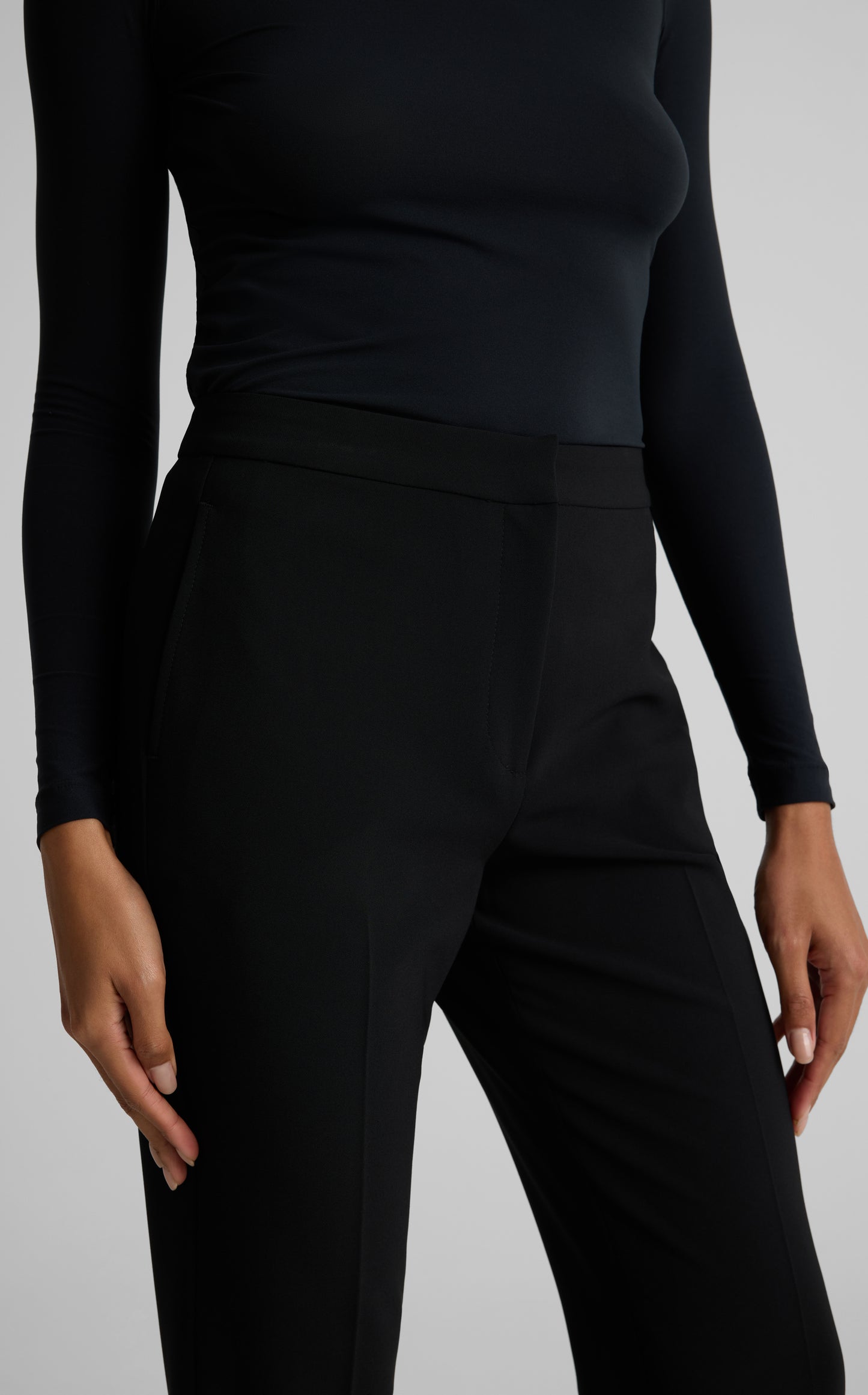 Isabel Pant In Soft Stretch Suiting