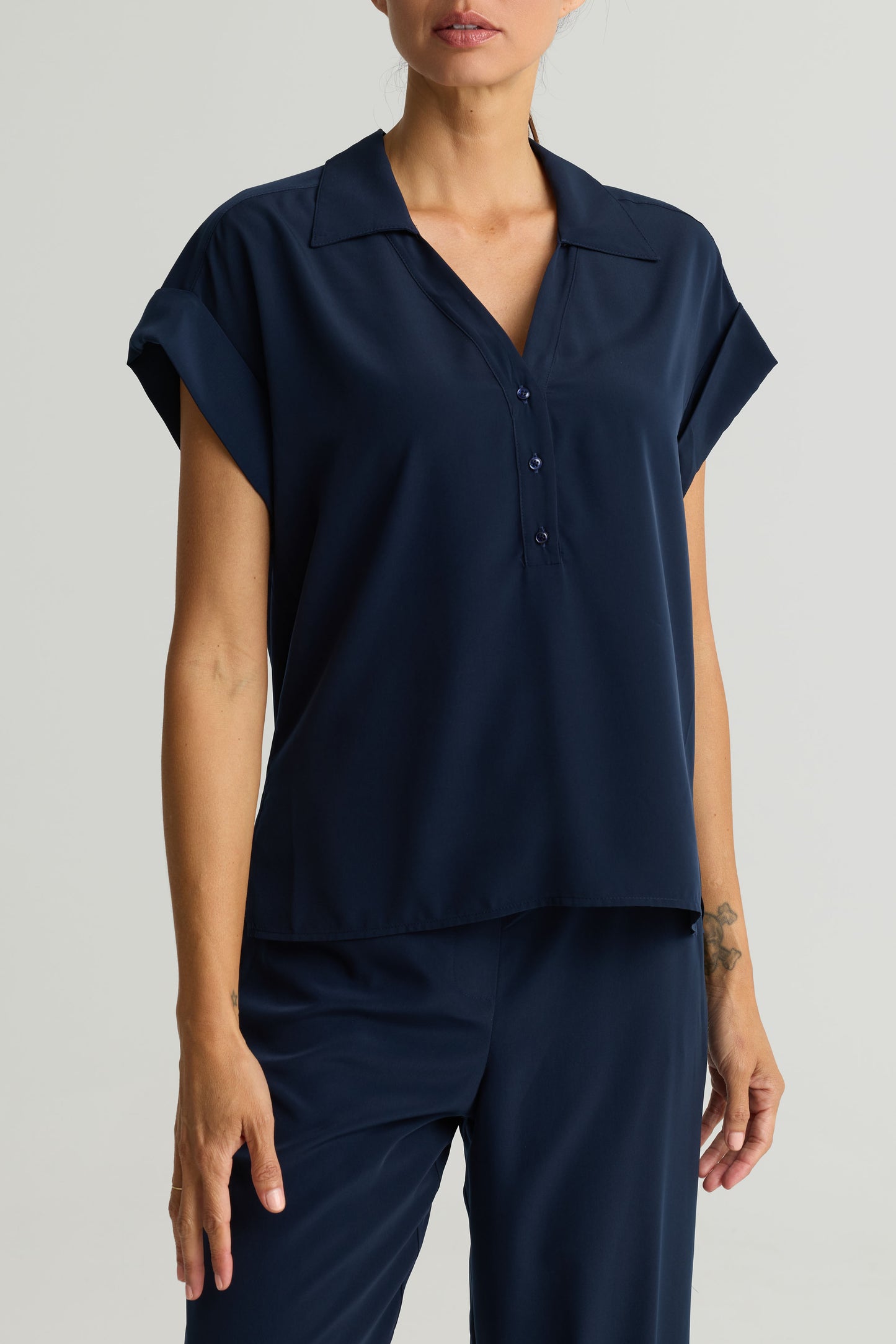 Peached Woven Short Sleeve Shirt