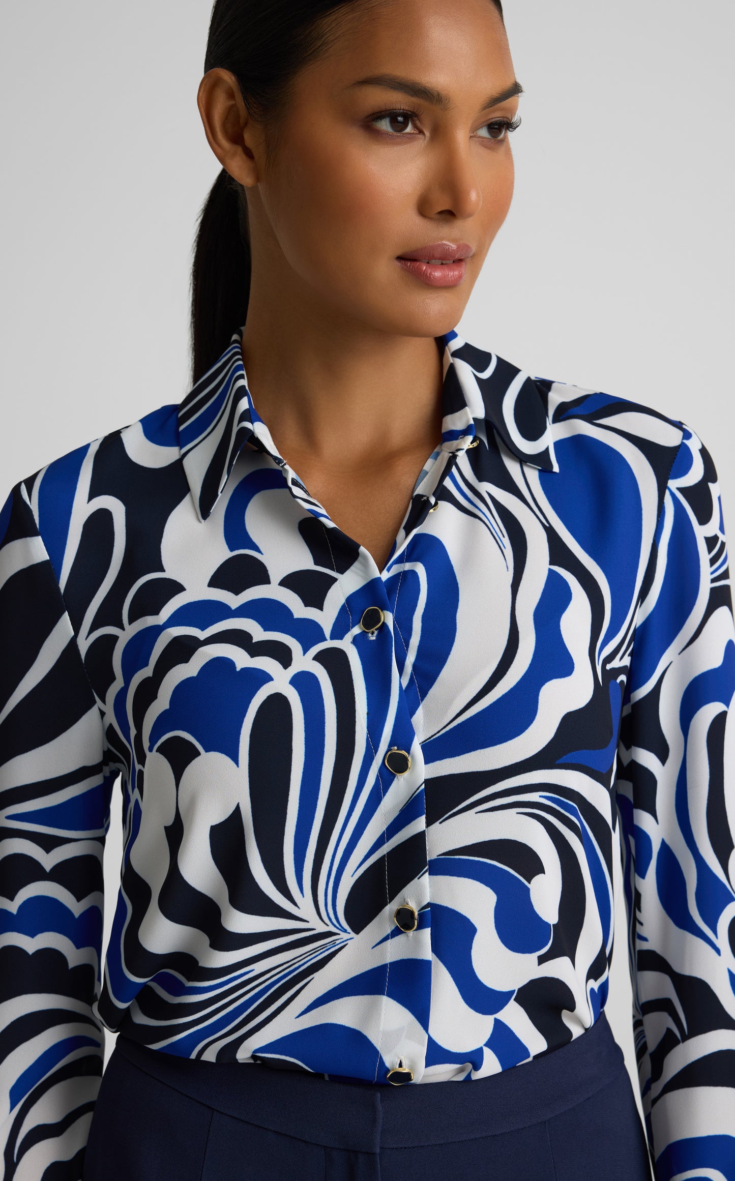 Hadley Blouse In Mid Century Scroll Print