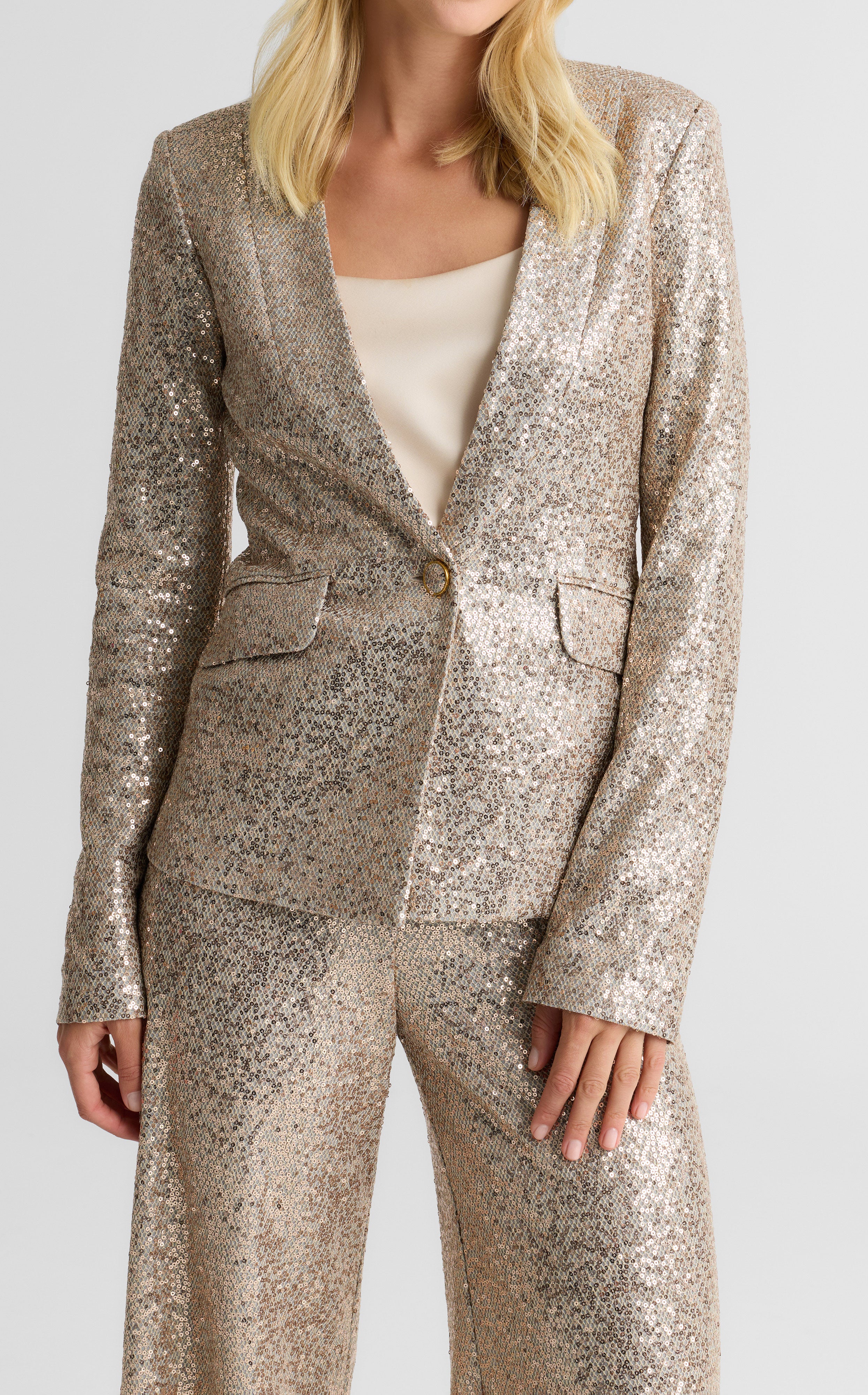 Elvie Collarless Jacket In Soft Tailored Sequin – St. John Knits