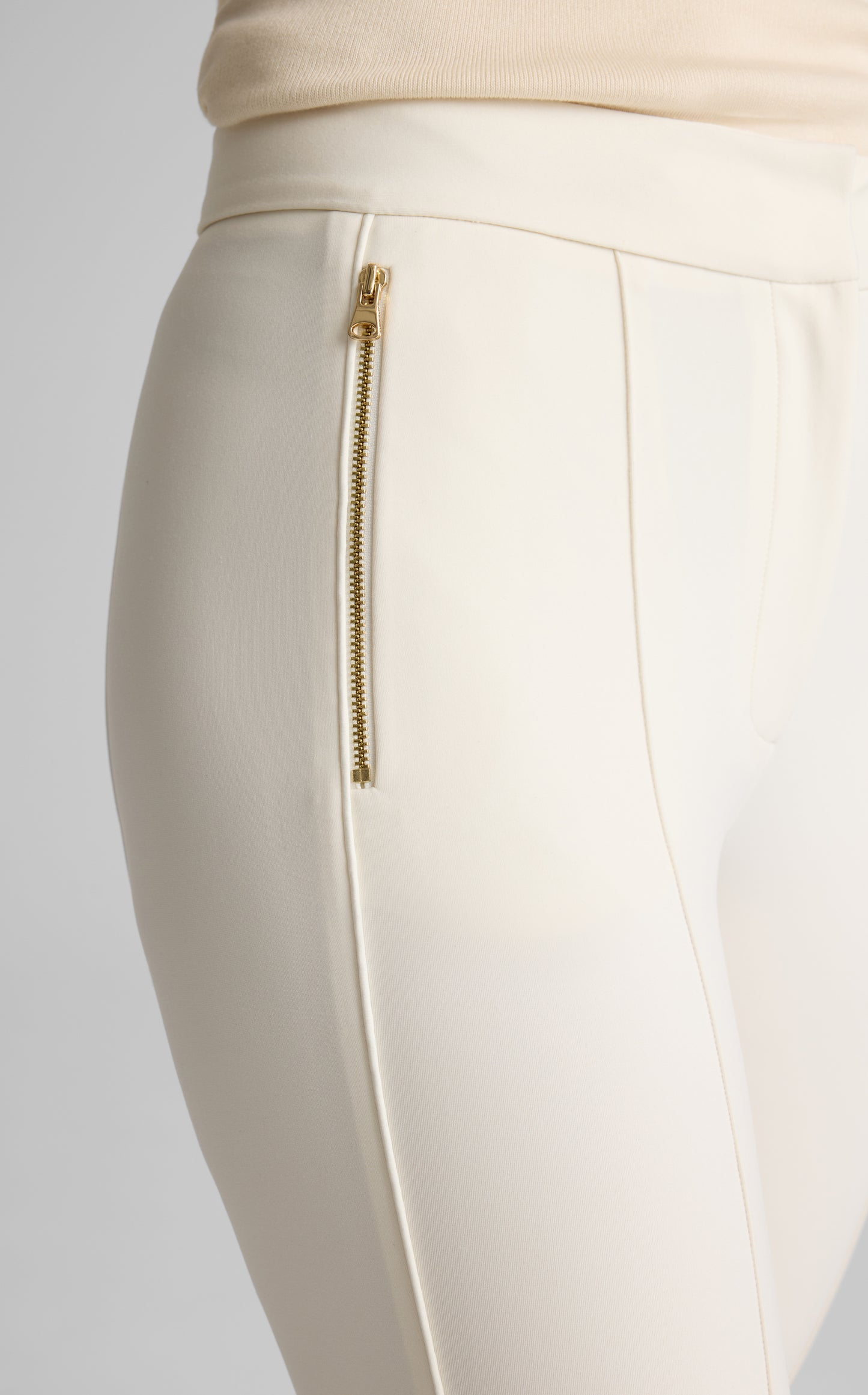 Karla in Double Knit Pant