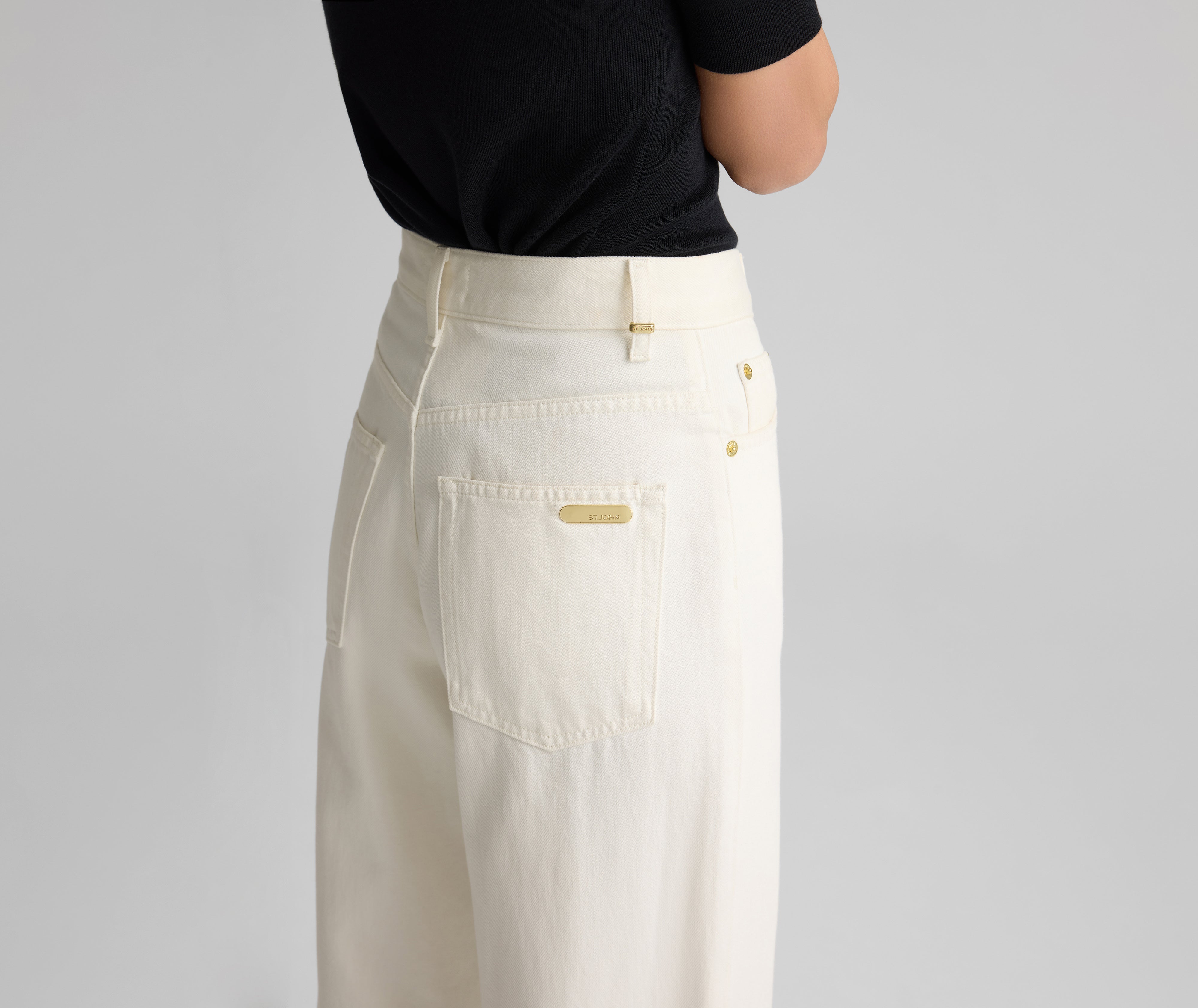 Paseo Jean – St. John Knits