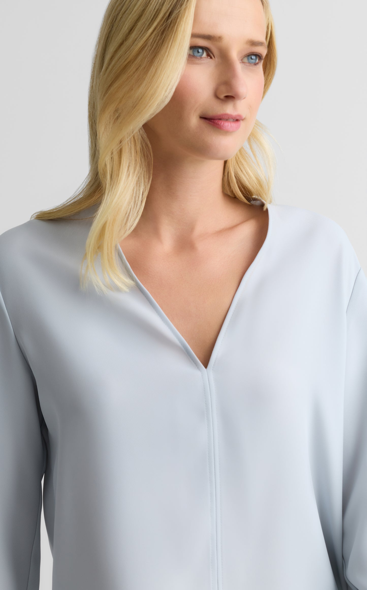 Yara Blouse In Lightweight Twill