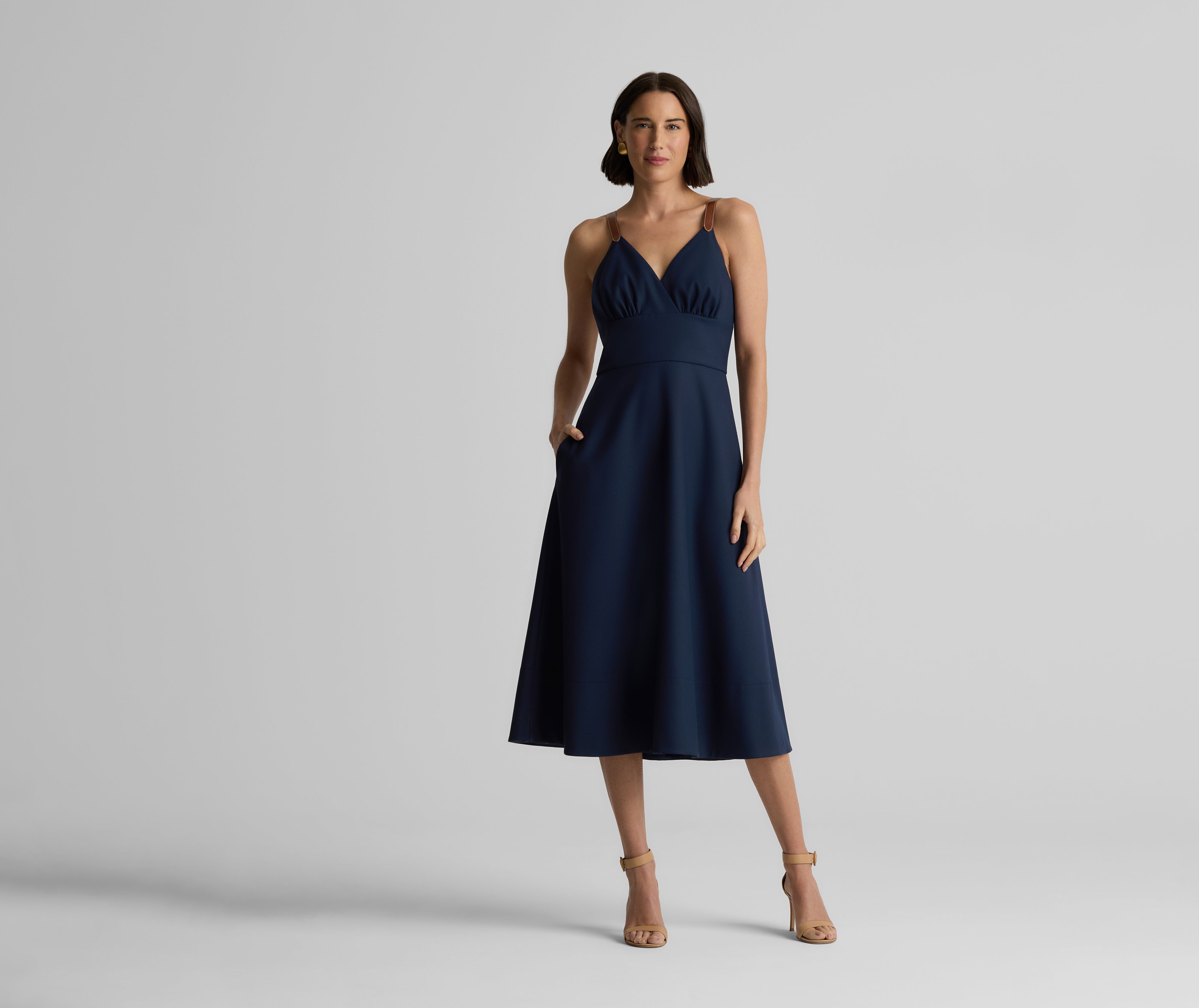 【即発送】CATHRI / ECOPET（R） Dress NAVY / S Crepe Keyhole Dart Dress – Elie Tahari