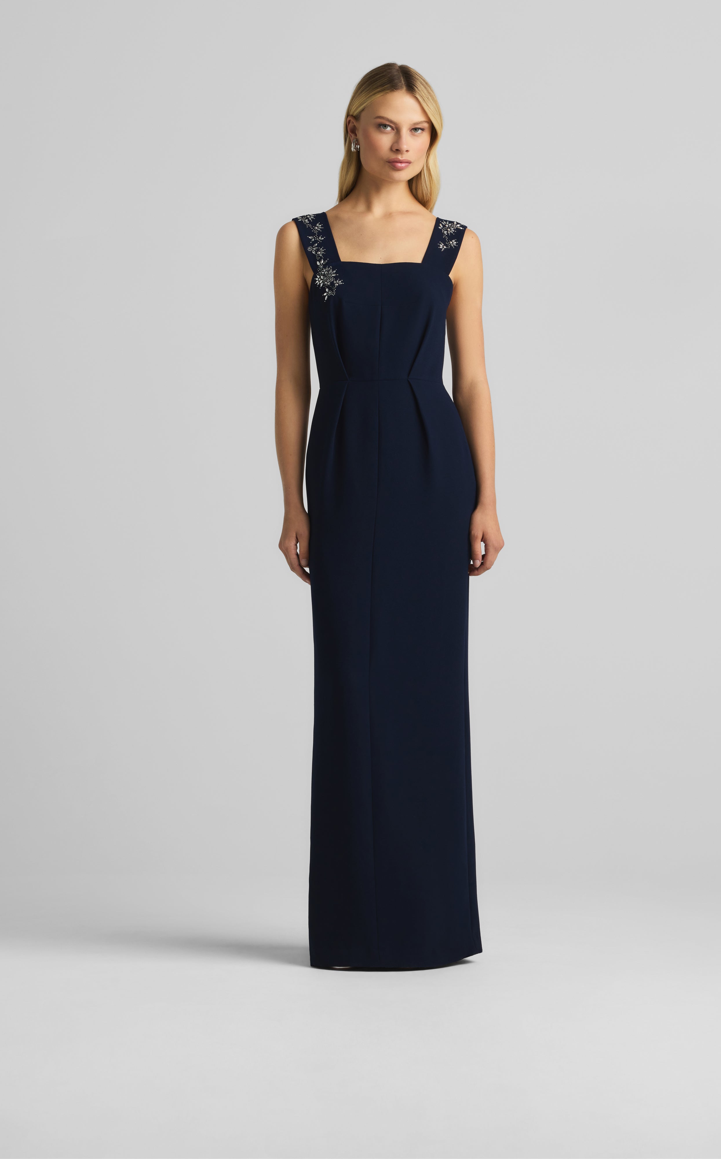 ワンピース SATIN DRESS IN CREPE SATIN WITH RHINESTONE DETAIL Hammered Satin Rhinestone Dress | bebe