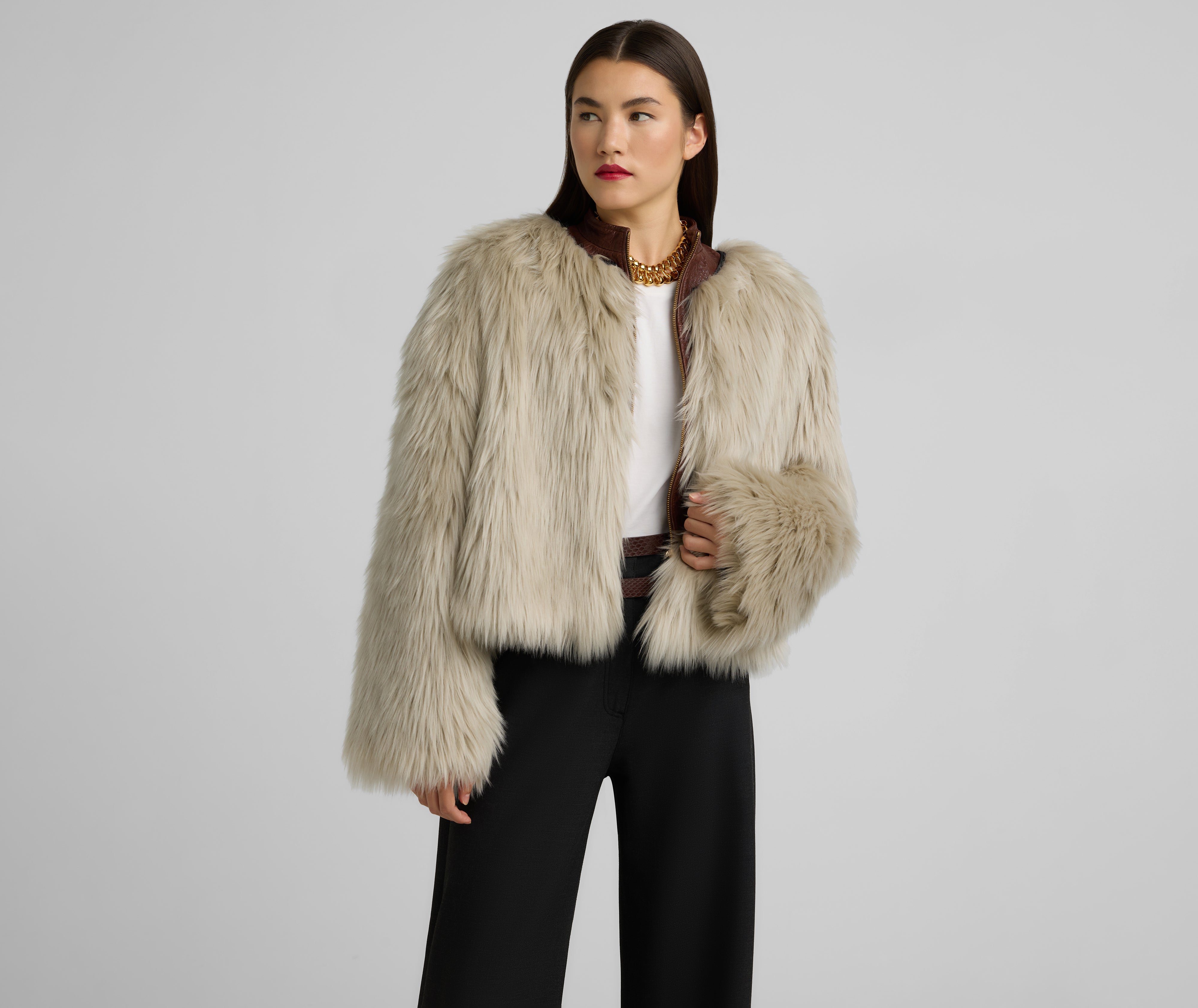 ジャケット・アウター SCHISM INDUCING CROPPED SPIKY FAUX FUR J SCHISM INDUCING CROPPED SPIKY FAUX FUR J