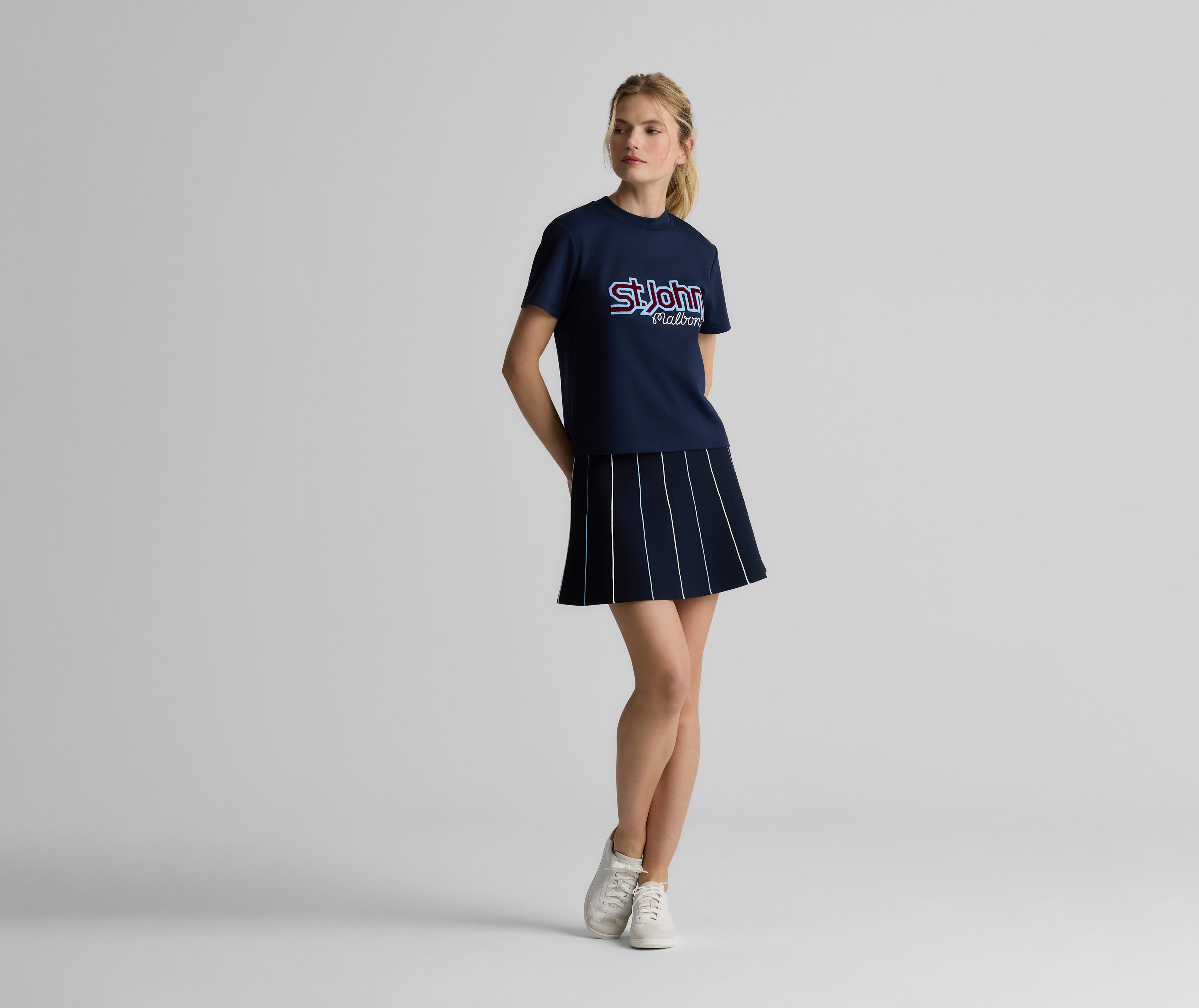 Serena Skirt in St. John x Malbon Santa Roma Knit – St. John