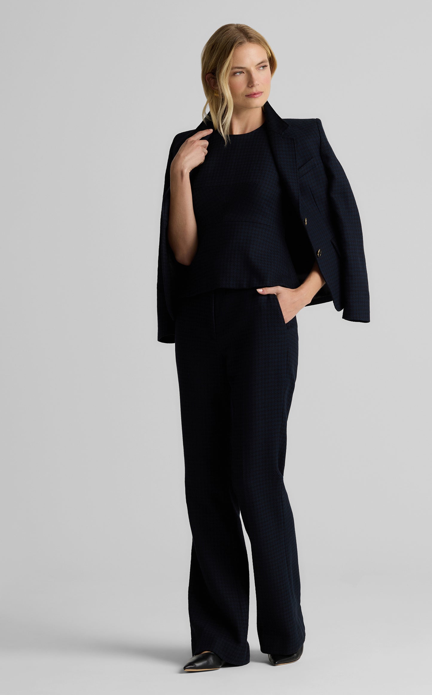 Logan Pant in Stretch Houndstooth