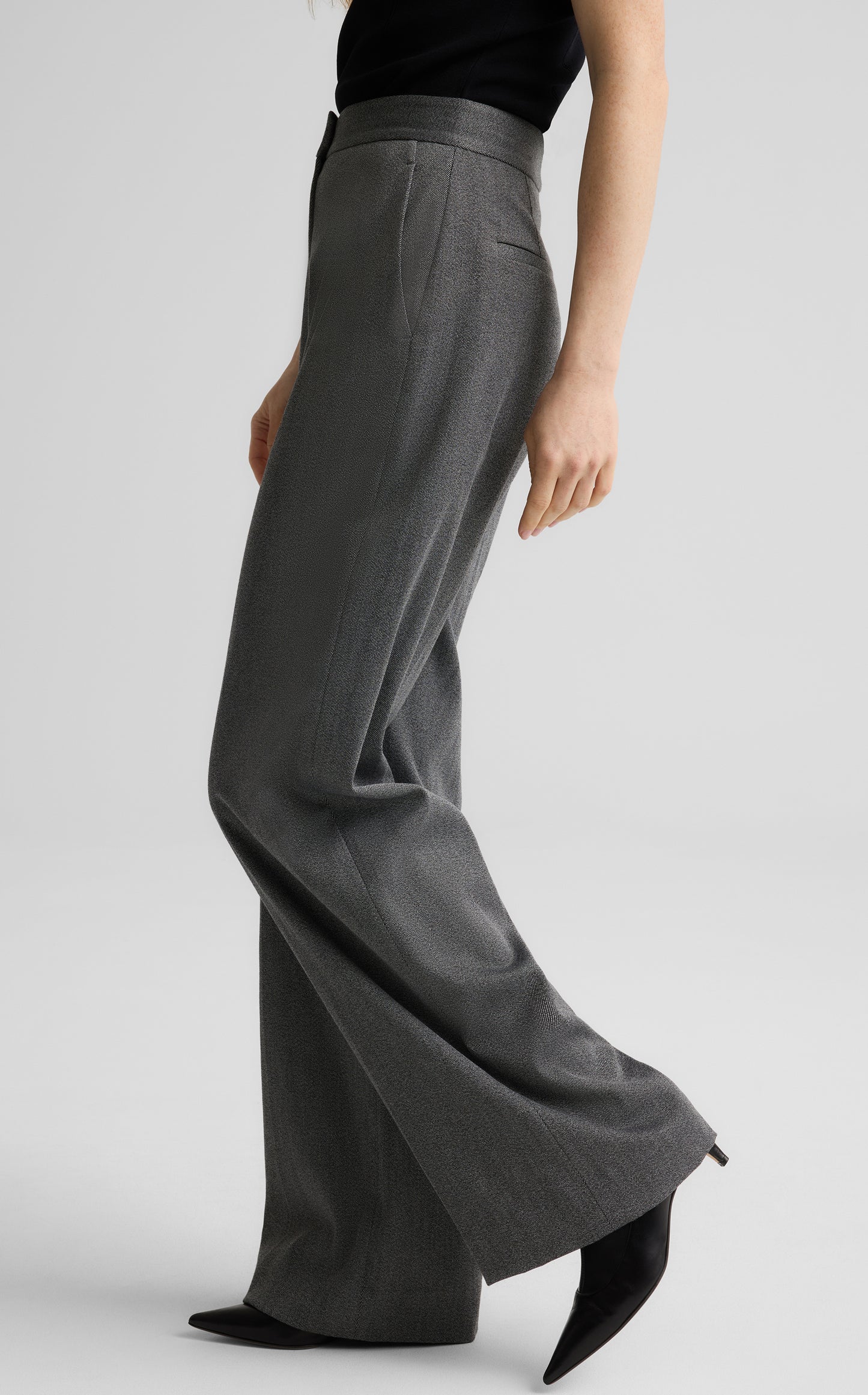 Maddie Pant in Stretch Twill Suiting