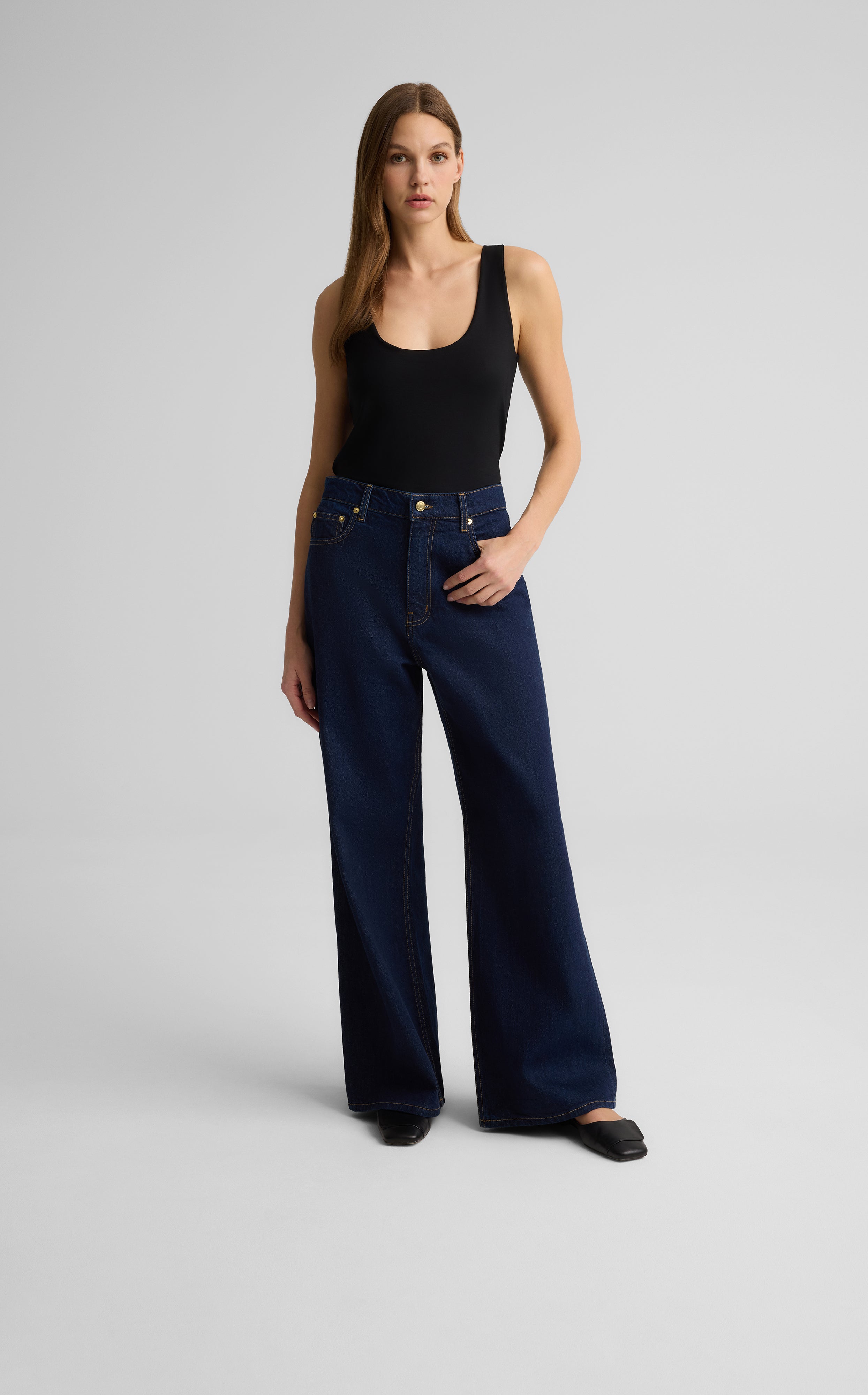 パンツ LOW CLASSIC : 24FW / BELT LOOP POINT TROUSER (2COLORS) Low Classic Belt Loop Point Wide Leg Pants In Black - 50